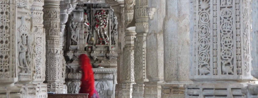 Im Jain Tempel (c) Michael Nickel, Santosha Media, Nutzung lizenzpflichtig